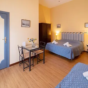 Medina H. Centro, By Clapa Group Maison d'hôtes Naples